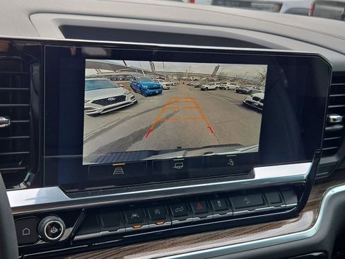 Used 2026 Chevrolet Silverado 1500 LT Trail Boss w/ Convenience Package II image 34