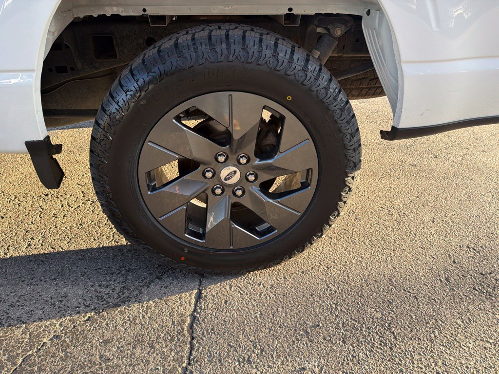 Used 2021 Ford F150 XLT w/ Equipment Group 302A High AWD/4WD image 11