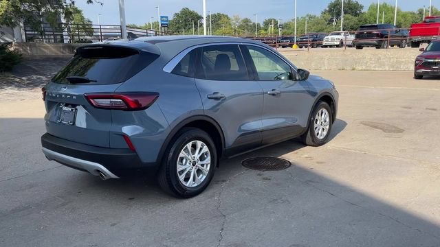 Used 2023 Ford Escape Active FWD image 8
