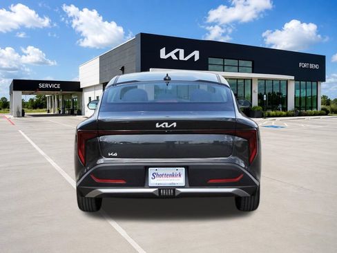 New 2026 Kia K4 FWD image 6