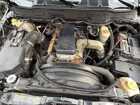 Used 2005 Dodge Ram 2500 Truck SLT image 50