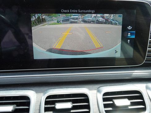 Used 2020 Mercedes-Benz GLE 350 4MATIC image 23