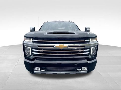 Used 2023 Chevrolet Silverado 3500 High Country w/ Z71 Off-Road Package AWD/4WD image 3