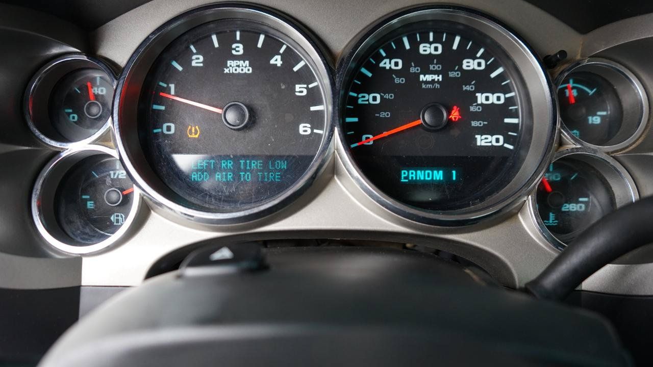 Used 2013 Chevrolet Silverado 2500 W/T RWD image 12