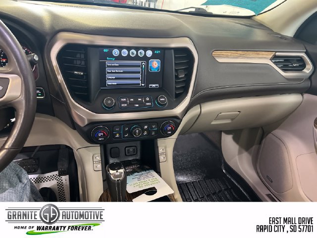 Used 2019 GMC Acadia Denali w/ Technology Package AWD/4WD image 12