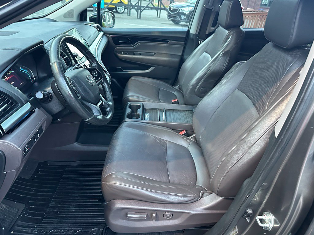 Used 2018 Honda Odyssey Elite image 9