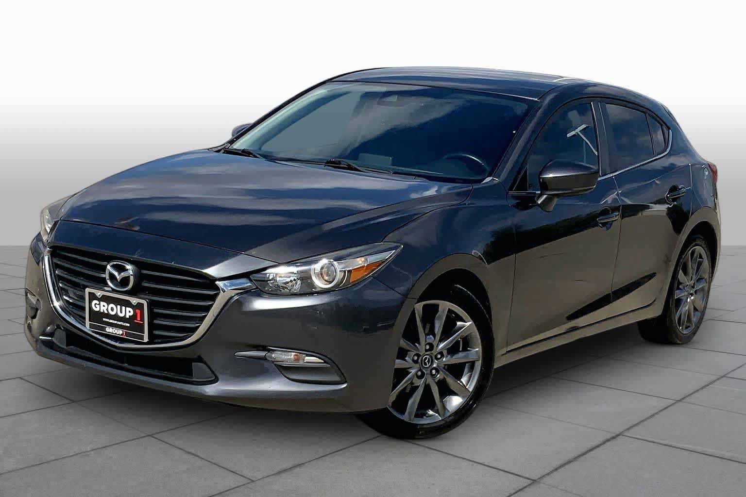 Used 2018 MAZDA MAZDA3 Touring FWD image 1