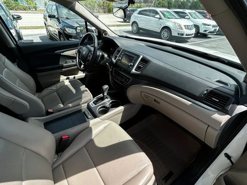 Used 2018 Honda Ridgeline RTL image 29