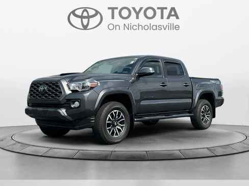 Used 2023 Toyota Tacoma TRD Sport w/ Black Out Package (TMS) AWD/4WD image 1