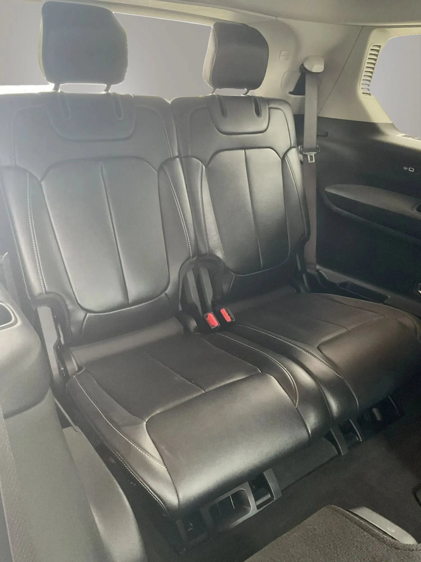 Used 2021 Jeep Grand Cherokee L Limited AWD/4WD image 39