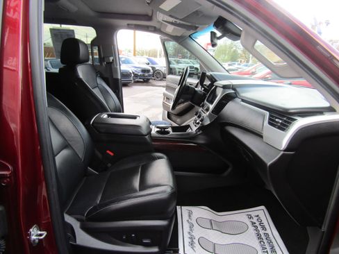 Used 2018 GMC Yukon XL SLT w/ Premium Edition image 15