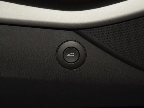 Used 2023 Chevrolet Camaro SS RWD image 49