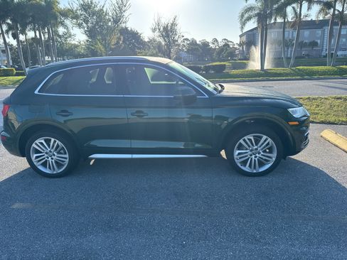 Used 2018 Audi Q5 Prestige w/ Prestige Package AWD/4WD image 3