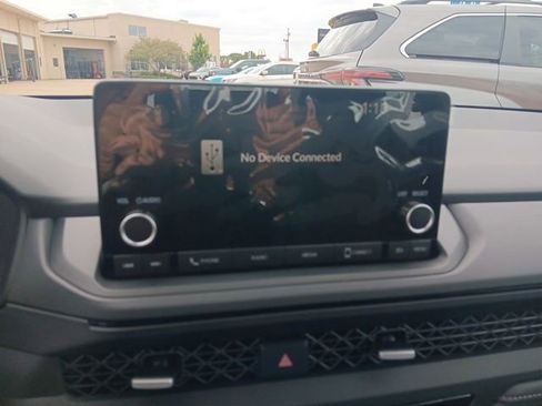 New 2025 Honda Accord SE image 19