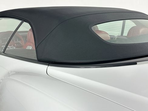 Certified 2024 Bentley Continental GT image 27