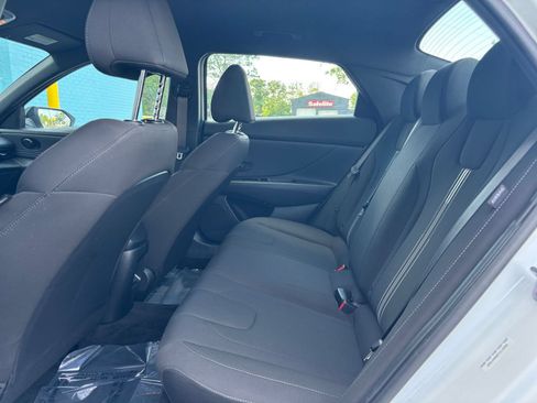 Used 2026 Hyundai Elantra Sport FWD image 22