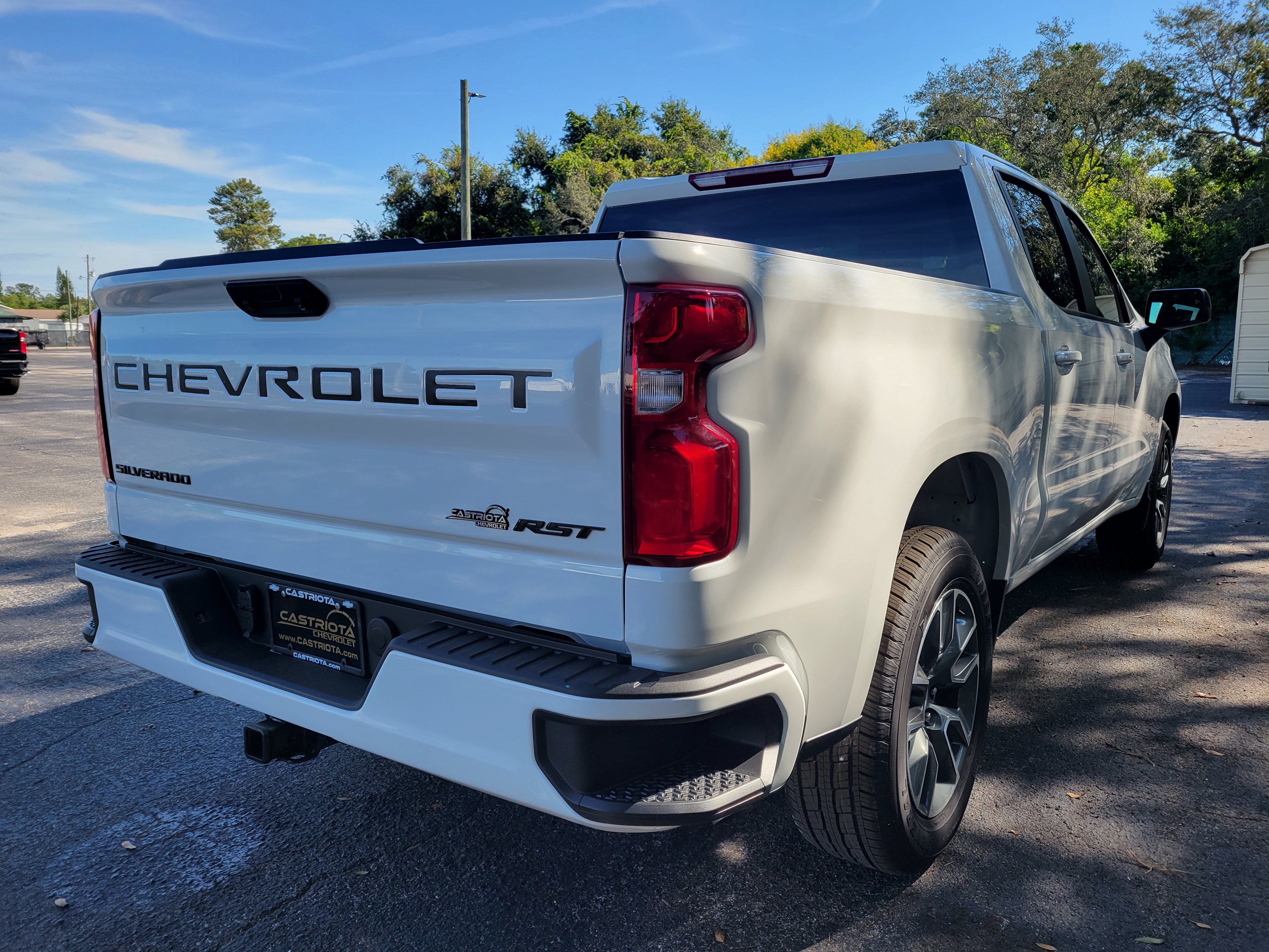 New 2026 Chevrolet Silverado 1500 RST w/ LPO, Dark Essentials Package RWD image 5
