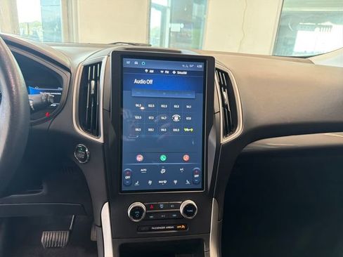 Used 2024 Ford Edge SEL image 34