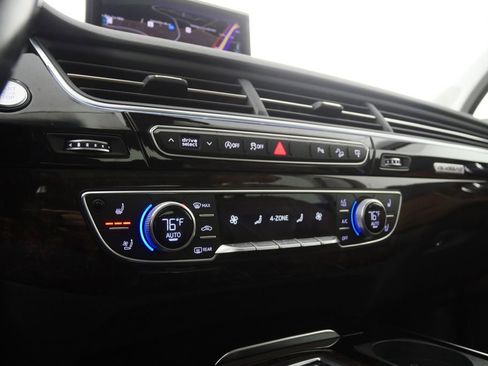 Used 2017 Audi Q7 2.0T Premium Plus image 27