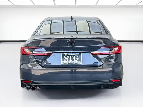Used 2025 Toyota Camry SE w/ Multimedia Upgrade Package FWD image 5