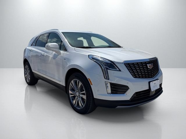 New 2026 Cadillac XT5 Premium Luxury w/ Driver Assist Package FWD image 3