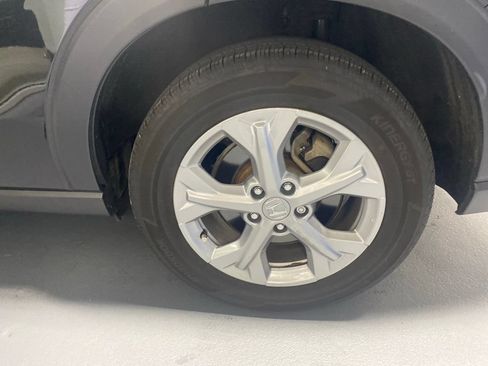 Used 2025 Honda HR-V LX image 10