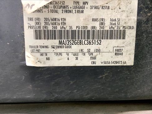 Used 2020 Ford EcoSport SE w/ SE Convenience Package FWD image 5