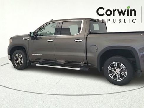 Used 2019 GMC Sierra 1500 SLT w/ X31 Off-Road Package AWD/4WD image 5