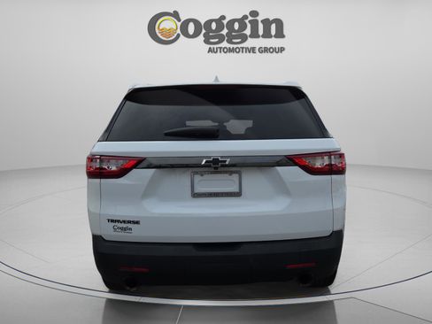 Used 2019 Chevrolet Traverse LS w/ LPO, Blackout Package image 5