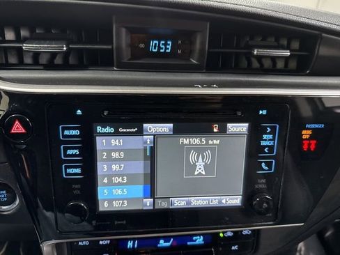 Used 2019 Toyota Corolla XLE w/ Carpet Mat Package (TMS) image 20