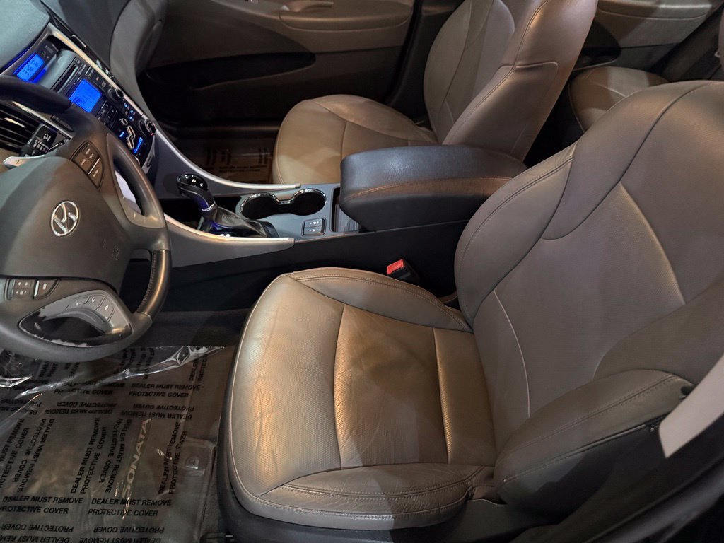 Used 2013 Hyundai Sonata Limited FWD image 11