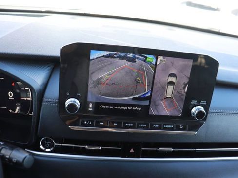 Used 2024 Mitsubishi Outlander 4WD Plug-In Hybrid image 33