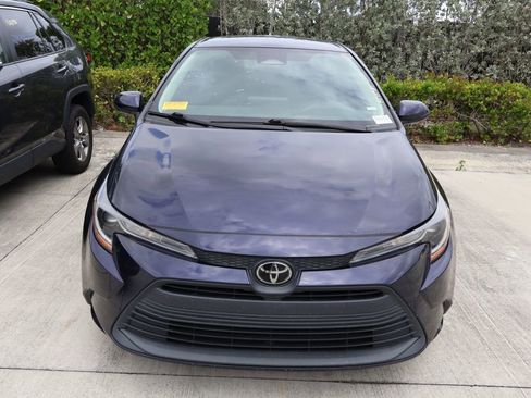 Used 2024 Toyota Corolla LE FWD image 5