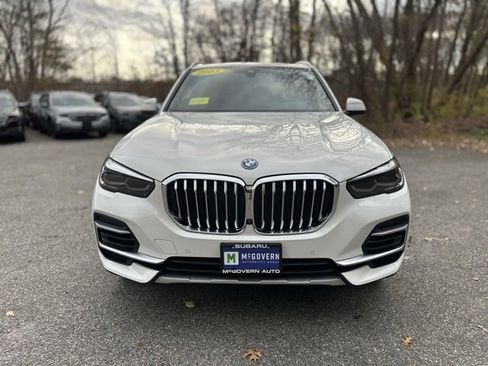 Used 2023 BMW X5 xDrive45e image 2