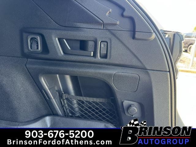 Used 2022 Subaru Outback Wilderness AWD/4WD image 5