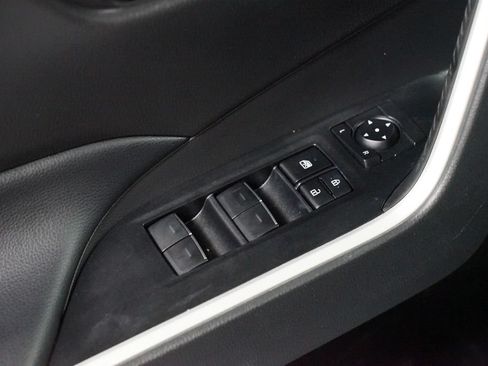 Used 2023 Toyota RAV4 XLE Premium AWD/4WD image 31