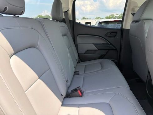 Used 2021 Chevrolet Colorado W/T w/ Custom Special Edition AWD/4WD image 23