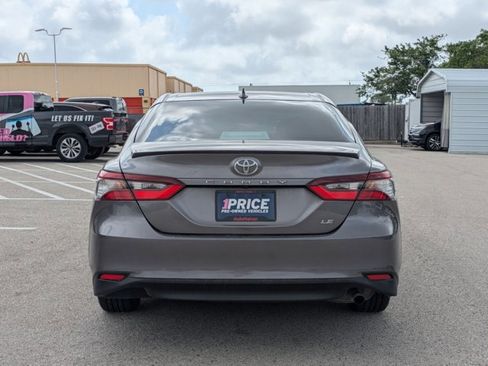 Used 2023 Toyota Camry LE image 6