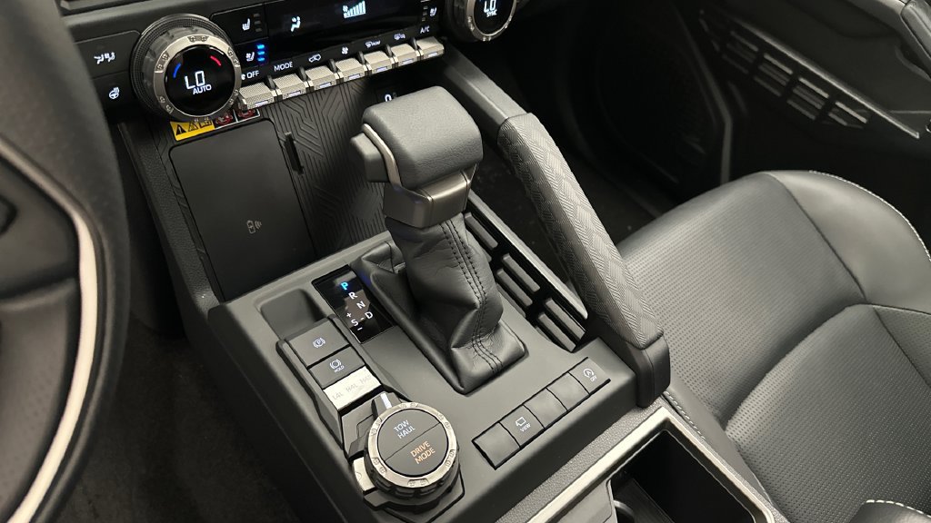 New 2026 Toyota 4Runner Limited AWD/4WD image 14
