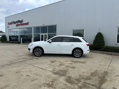 Used 2017 Audi Q7 3.0T Premium Plus w/ Premium Plus Package image 8