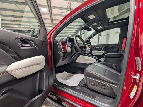 Used 2026 GMC Canyon AT4X image 15