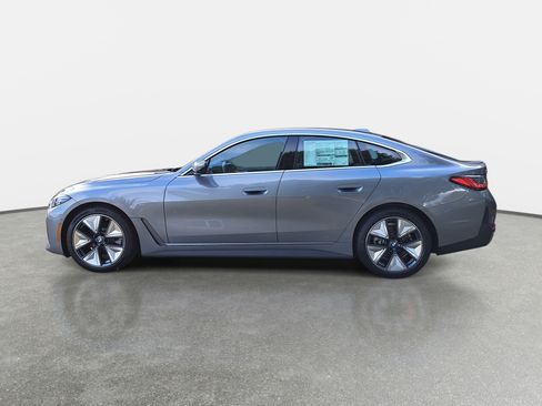 New 2025 BMW i4 eDrive40 w/ Premium Package image 8