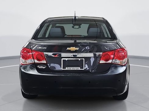 Certified 2016 Chevrolet Cruze LT w/ Technology Package FWD image 5