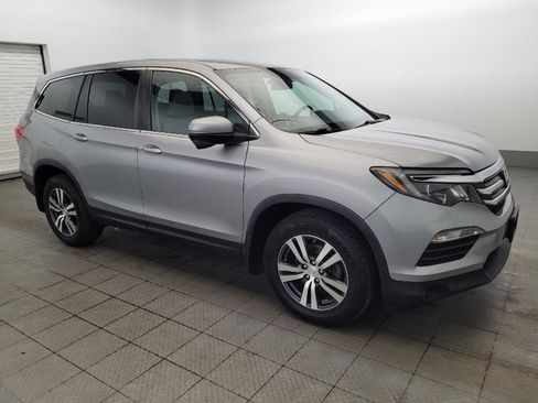 Used 2018 Honda Pilot EX image 11