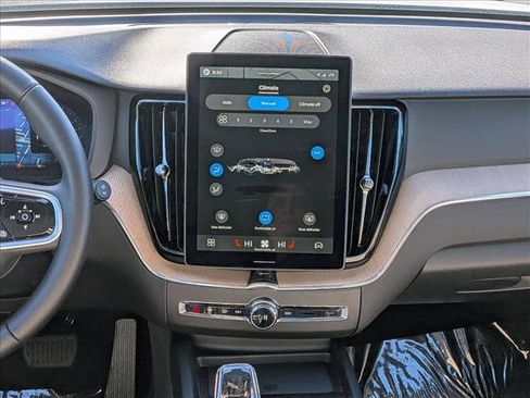 New 2026 Volvo XC60 B5 Core image 12