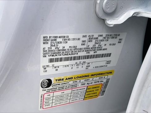 Used 2022 Ford Expedition Max Limited image 30