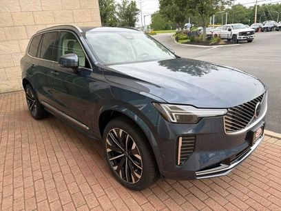 New 2026 Volvo XC90 T8 Ultra w/ Protection Package Premier
