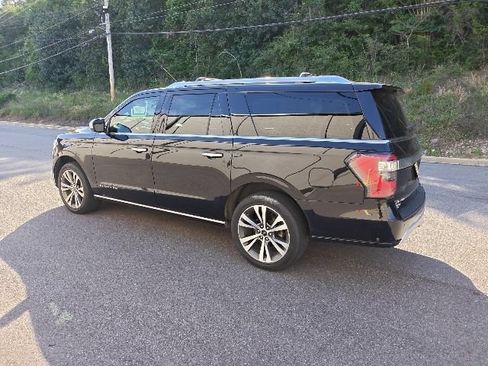 Used 2021 Ford Expedition Max Platinum RWD image 4
