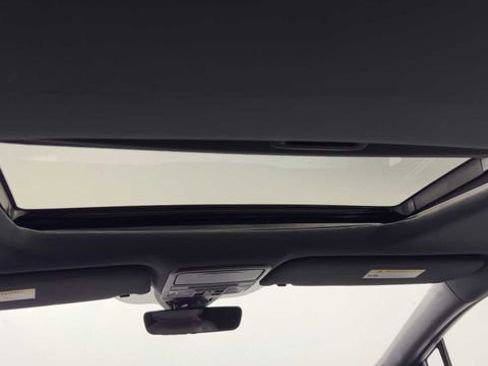 Used 2023 Honda Odyssey Sport image 21