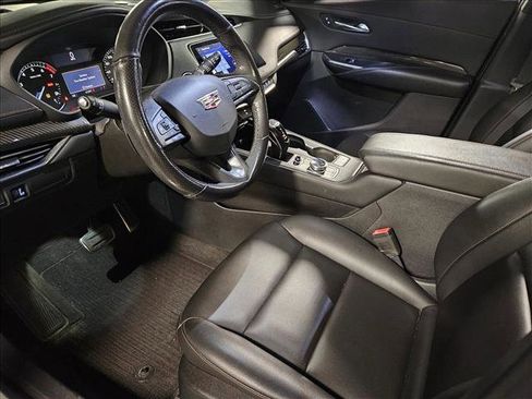 Used 2019 Cadillac XT4 Sport w/ Driver Awareness Package FWD image 9